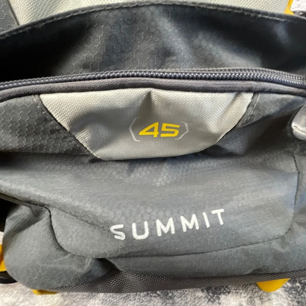 High Sierra 45L Summit‎ Backpack Grey Yellow Hiking Internal Frame Pack